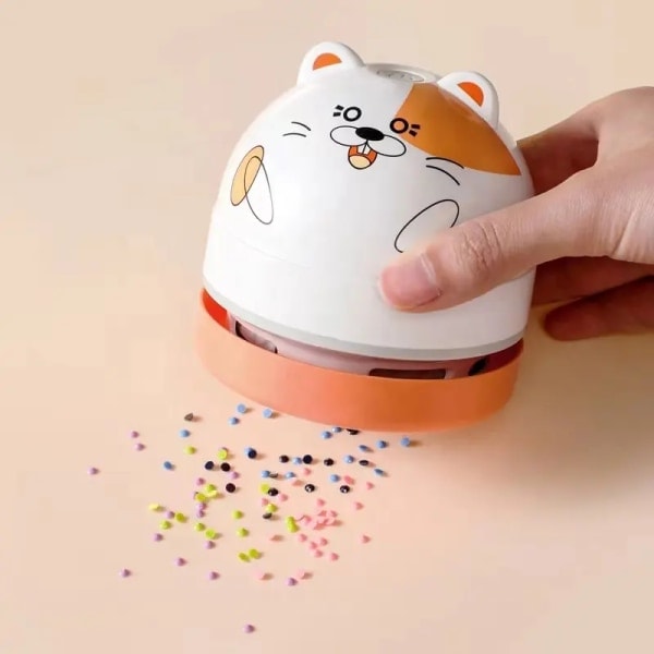 Mini Bordstøvsuger Bærbar Desktop Hjørne Støvsuger Lille Sød Støvsuger (Hamster)