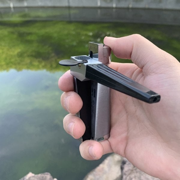 2-i-1 butan genopfyldelig lighter med blød ramme, justerbar multifunktionel gasbrænder, lighter, bærbar foldbar minipibe, campinggrill, pejs
