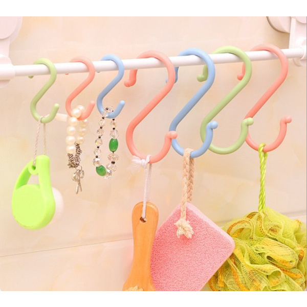 24 Creative Multifunctional S-shaped Hooks Plastic Clothes Hanger Hanging Hooks S-shaped Clothes Hooks Large 12*5cm