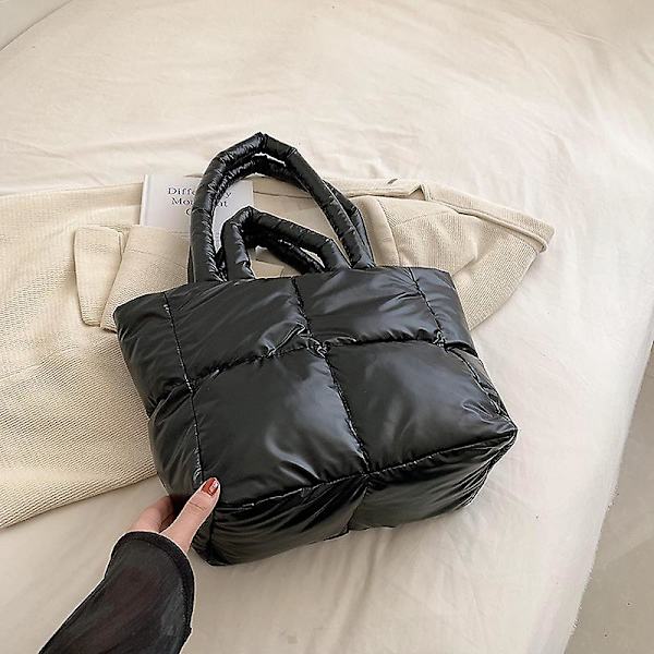 Puffe stoffveske, trendy luksus chic vattert bomullspolstret designer håndvesker for kvinner, vintermyk puffer skulderpose. SVART