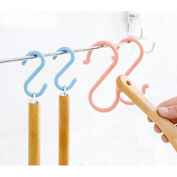 24 Creative Multifunctional S-shaped Hooks Plastic Clothes Hanger Hanging Hooks S-shaped Clothes Hooks Large 12*5cm
