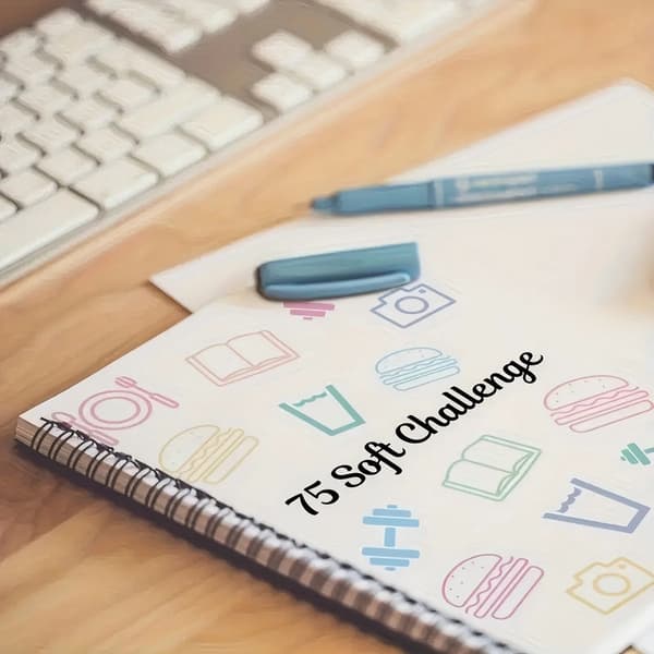 75 Soft Challenge Journal, 70-siders Daglig Planlægger og Fitness Vane Selvkærligheds Tracker, Regnbue Spiralindbundet Notesbog til Kvinder