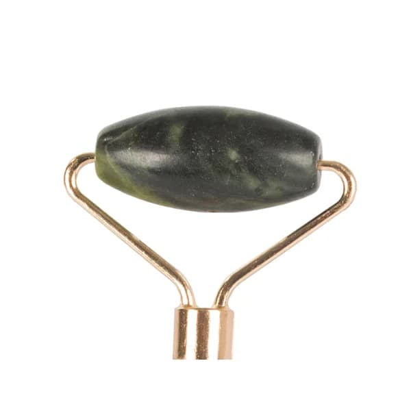 Jade-hierontarulla / Gua Sha -kasvohieronta - Hieroo kasvoja[CO]