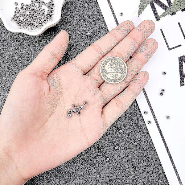 100 stk. Tiny runde perler 2mm lille hul kugle afstand perler 4mm diameter rustfrit stål perle