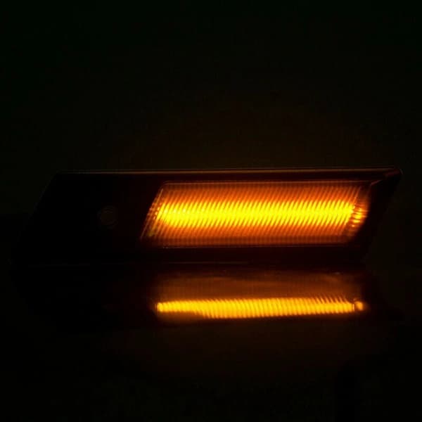 4x sivumerkintävilkut 3 5 7 -sarjaan E32 E34 E36 1990-1996 LED-sekventiaalinen dynaaminen merkkivalo[co]