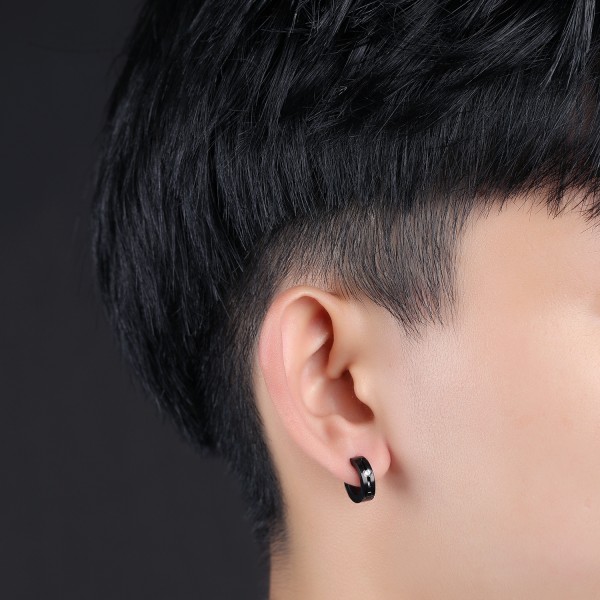 Mode enkla örhängen Personality svarta öronklämmor örhängen