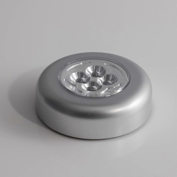 Sett med 3 batteridrevne selvklebende spotlights med varmt hvite LED-lys for innendørs 7*2.5cm  (YJD)