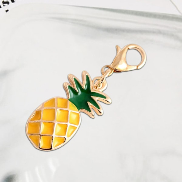 Merryso Attraktiv Ananas Frukt Charms Hänge Nyckelring för Väska Bagage Nycklar Barn Julgåva  (YJD)