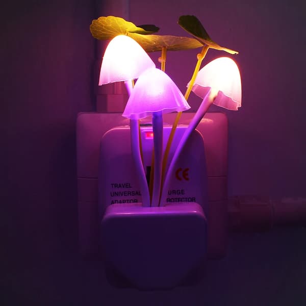 Europeisk Plugg Sensor LED Vakker Lyssensor Romantisk abajur infantil Sopp Nattlys Dreambed Belysning(YJD) EU Plug