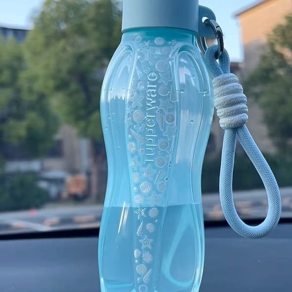 Sininen yksivärinen Tupperware-vesipullo 310 ml [YJD]