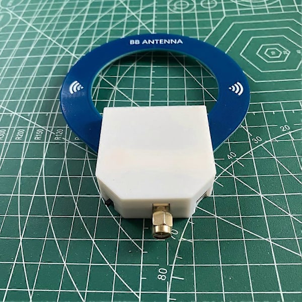 Mini Loop Antenne 9.9khz-181mhz SMA Interface Cirkulær Antenne Bærbar Antenne til Malachite Modtager TEF6686 Modtager[YJD] Blue white