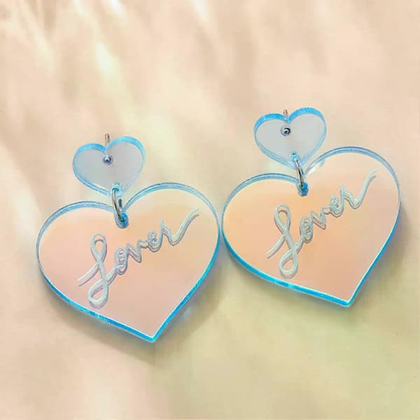 Kærlighedshjerte Dingleøreringe Trendy Iridescent Øreringe Hypoallergene Hoop Øreringe Gave til Hende Mor Kone Valentinsdag [YJD]
