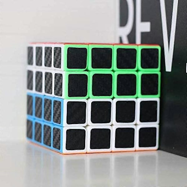 SAYTAY CFMOUR Speed Cube 4x4x4, Glat Magisk Kulfiber Sticker Speed Cubes, Forbedret Version Sort ST-001[YJD]