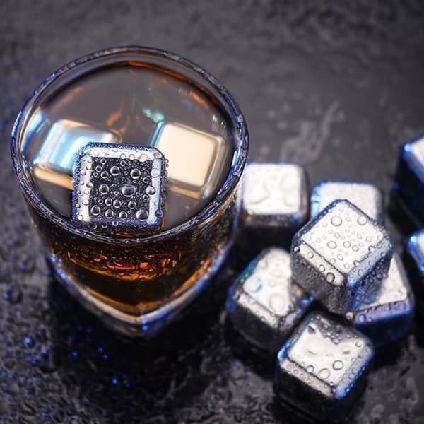 Frysta isbitar, YSTP fyrkantiga isbitar, set med återanvändbara whisky-isbitsformar (YJD)