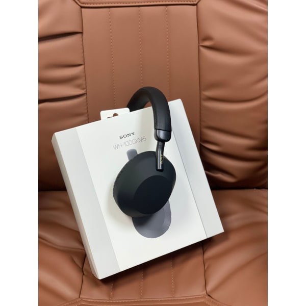 Den nya WH1000XM5 är lämplig för SONY huvudmonterade Bluetooth hörlurar med logotyp trådlösa sportmusikhörlurar color-B