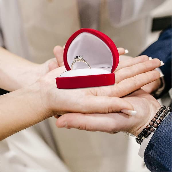 2 st Crday ringpresentaskar, hjärtformad sammetsringask enkel med lock kartong smyckesaskar