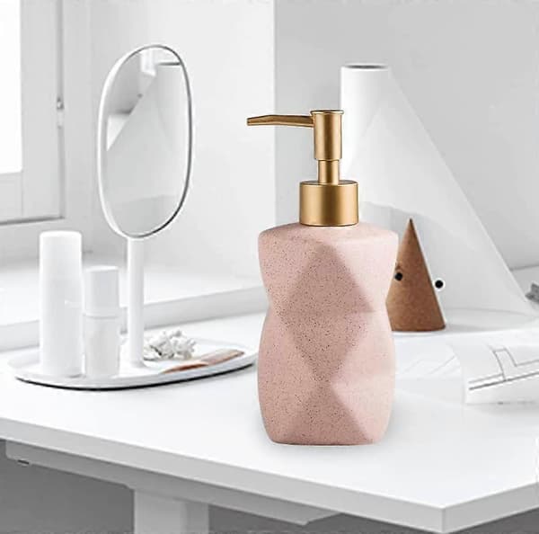 2-pack Keramiska Tvålpumpar i Nordisk Stil Påfyllningsbara Flytande Pumpflaskor | Texturerad Design med Guldfläckar