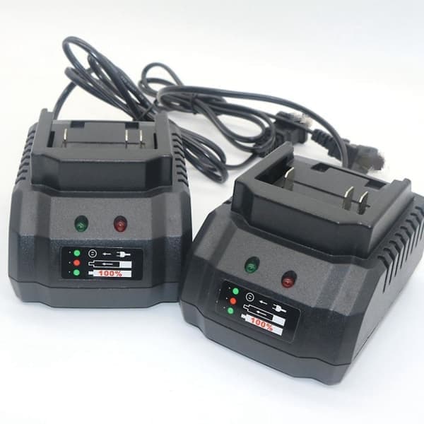 Oplader kompatibel Makita Lithium 18v-21v batteri Anvend strøm EU-stik sort ingen