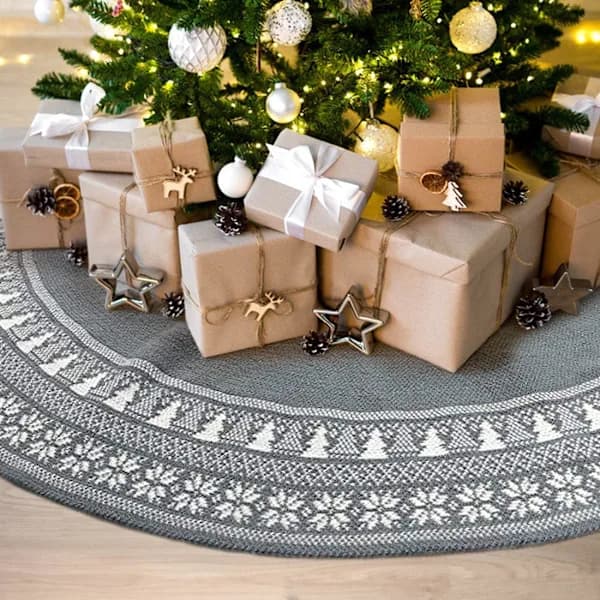 Julgransmatta, 122 cm stickad julgransmatta med snö, A