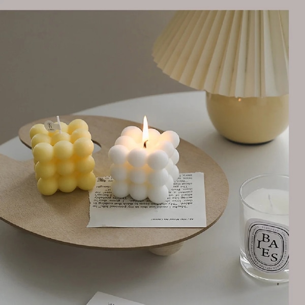 Aromaterapiljus i bubbelkubform, handgjort, används för aromaterapi, sojavax, heminredning, födelsedags- och bröllopsfestljus white