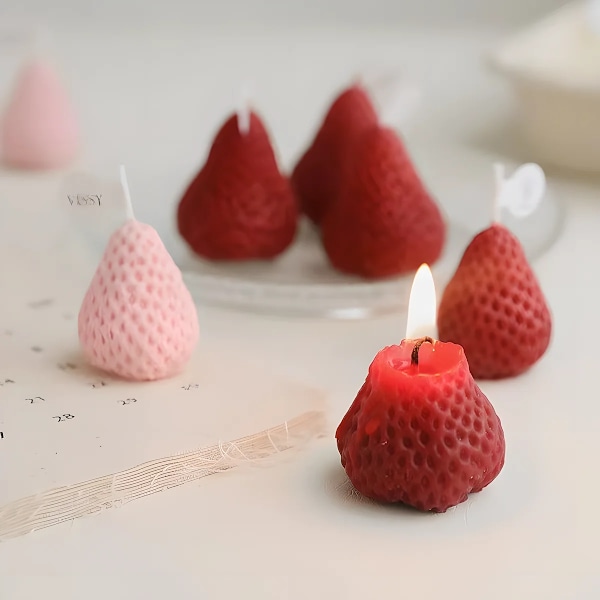 Jordgubbsformade mini aromaterapiljus och realistiska fruktdoftande aromaterapiljus är perfekta som trendiga fotorekvisita red 9 packs