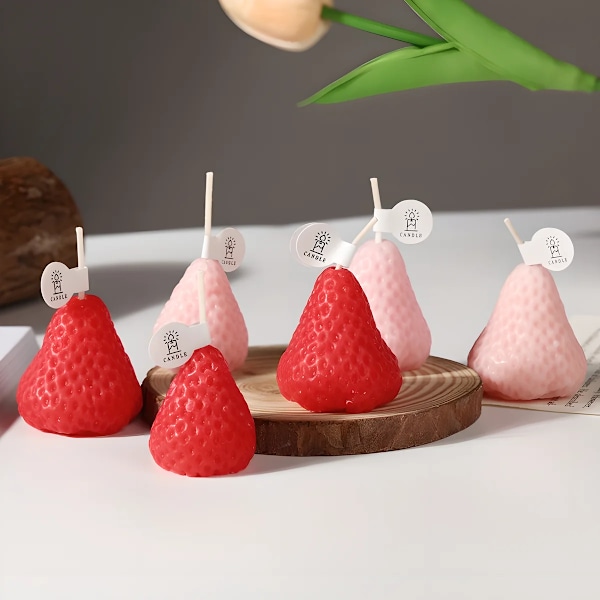 Jordgubbsformade mini aromaterapiljus och realistiska fruktdoftande aromaterapiljus är perfekta som trendiga fotorekvisita pink 4 packs