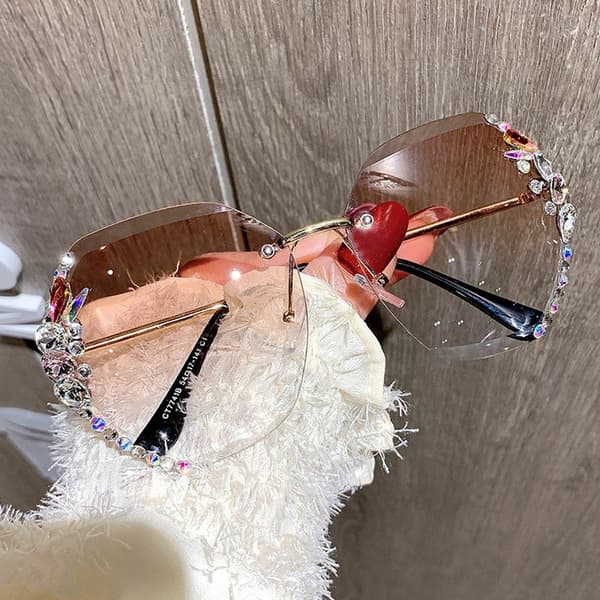 Rhinestone solbriller uden kant tea