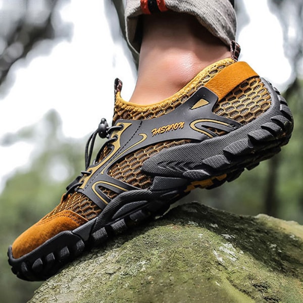 Halkfria och snabbtorkande mesh -upstream-skor för män för män Brown,40