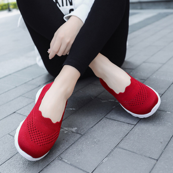 Kvinnor stickade övre mesh lätta sneakers Comfort Casual skor Röd 41