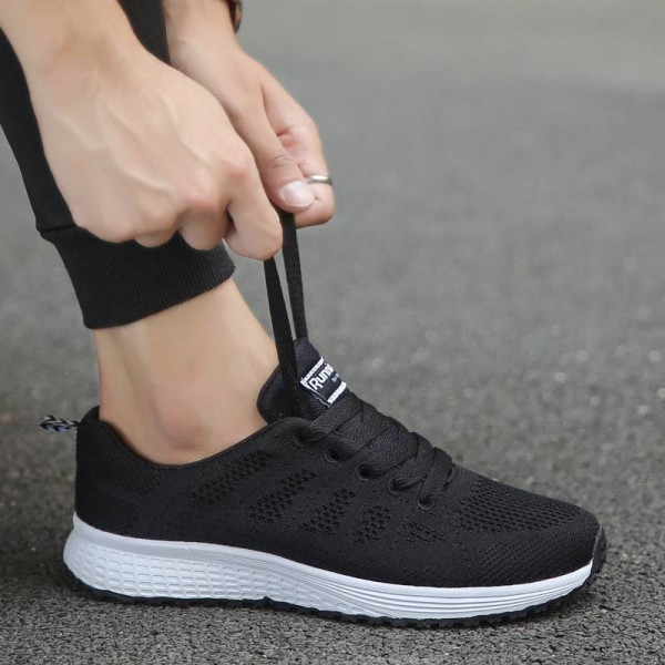 Löparsneakers för damer som andas casual atletiska skor Black,39