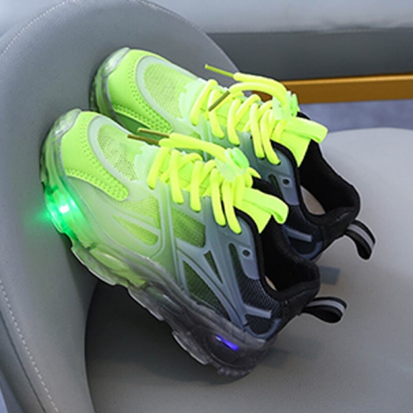 Ljusande löparsko för barn med snörning i mesh andas Sneakers Svart Grön 26