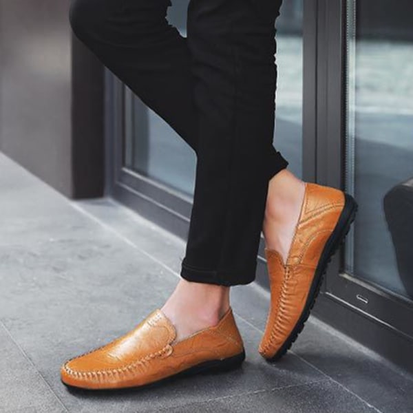 Herre britiske klassiske loafers Slip On imiteret læder business sko Brun 42