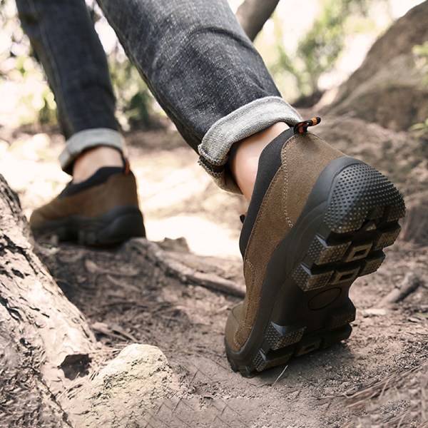 Slip-on Walking Shoes för män Loafers Andas Mesh Casual Shoes Brun US 8