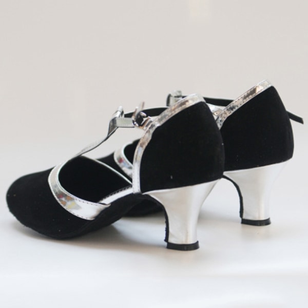 Dam latinska sandaler Dansskor T-rem med stängd tå med mitten av klackarna Black And Silver 38