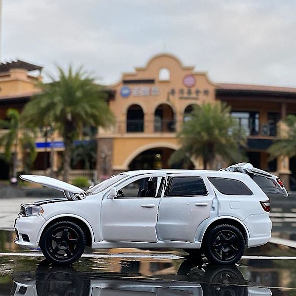 1:32 Dodge Durango SUV Metalliseos Automalli Painevalettu Metallinen Leluauto White