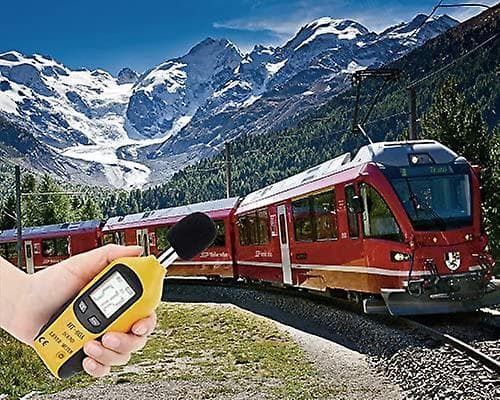 30-130dba Sound Level Meter, Professional Decibel Meter With Backlit Display (9v Battery Included)