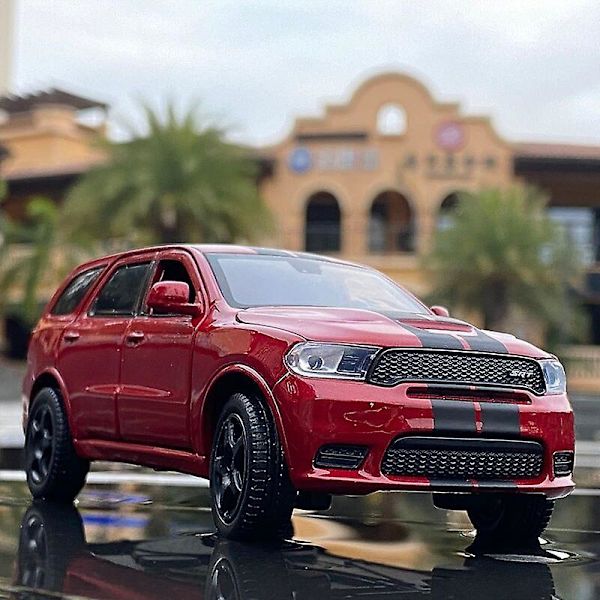 1:32 Dodge Durango SUV Metalliseos Automalli Painevalettu Metallinen Leluauto Red