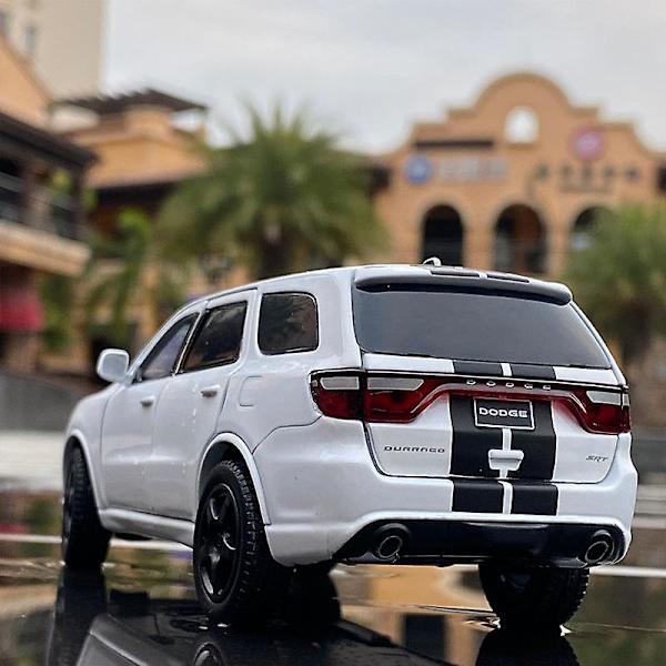 1:32 Dodge Durango SUV Metalliseos Automalli Painevalettu Metallinen Leluauto White