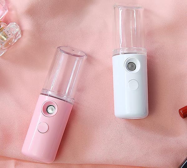 Mini Nano Mist Spray Luftfukter Mini Bærbar USB Vannpåfyllingsspray Lipstick White