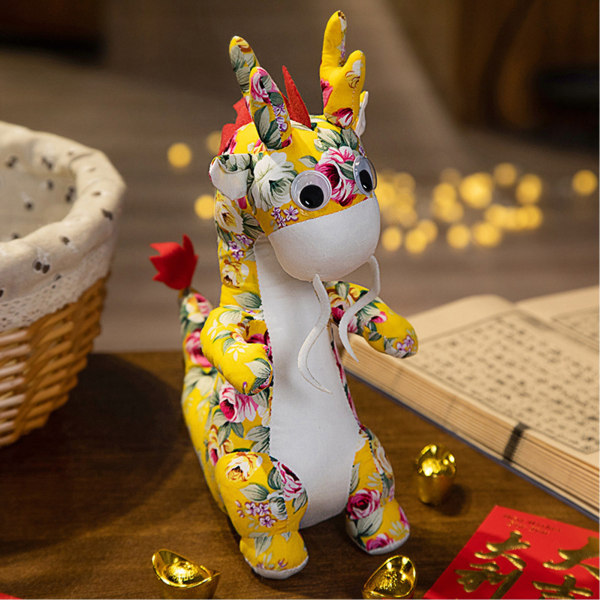 Nytår Dragon Mascot Simulation Dragon Doll Zodiac Dragon Plys legetøj Yellow