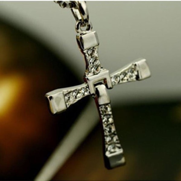 Hot hurtig og rasende halskæde Dominic Toretto's fashion cross vedhæng kæde halskæde