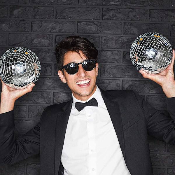 2. spegeldiscokula 70-talsdiscopartyhängkula