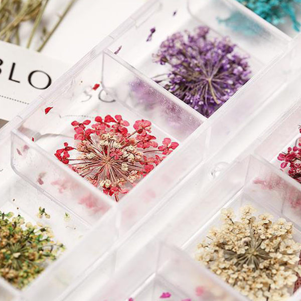 Negletørrede blomster, 3D Nail Art-klistermærke til tips manicure indretning