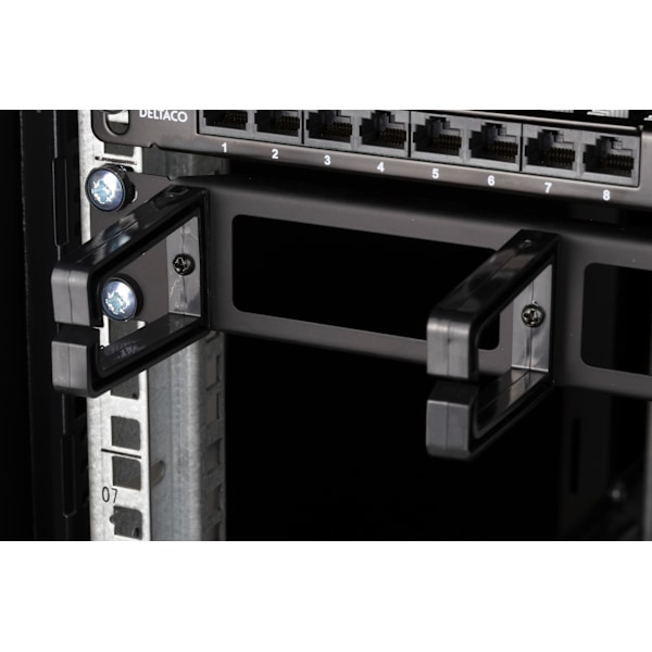 19" Cable panel, 1U, 5 brackets, cable management, black
