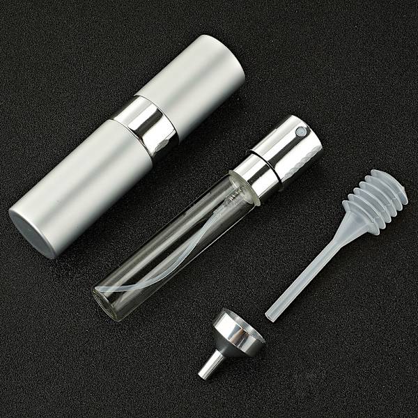 Liten refill sprayflaska för parfym 8 ml Silver Silver
