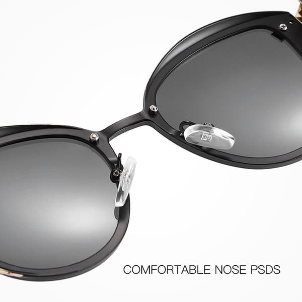 Stilrena speglade solglasögon med guldram Black Black