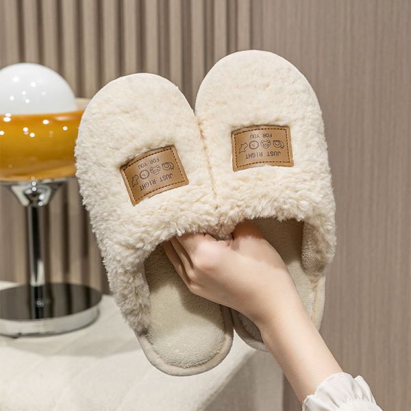 Tofflor i fleece, mysigt och varmt Vit L