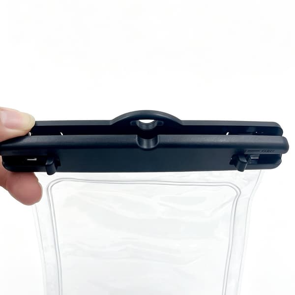 Suuri vedenpitävä puhelintasku IPX8 2 kpl Black Black