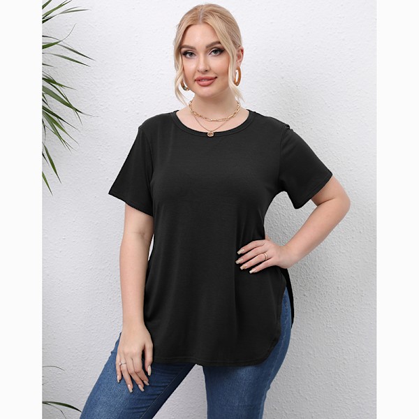 Plus-kokoinen musta T-paita 4XL