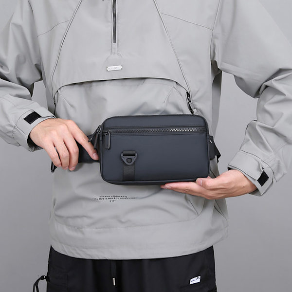 Tyylikäs ja käytännöllinen Crossbody laukku Musta
